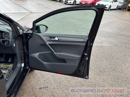 2019 Volkswagen Golf - photo 29