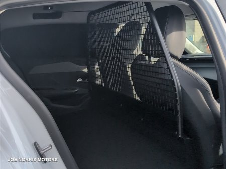 2026 Peugeot 308 - photo 24