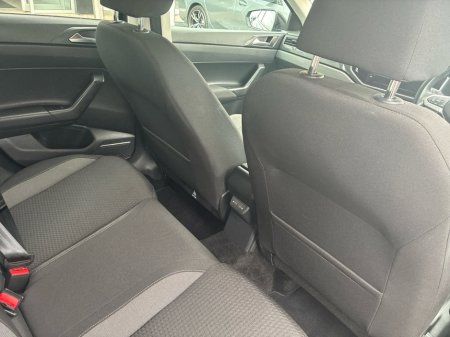 2025 Volkswagen Polo - photo 10