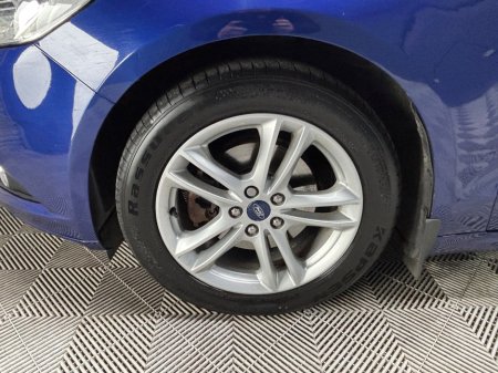 2017 Ford Mondeo - photo 4