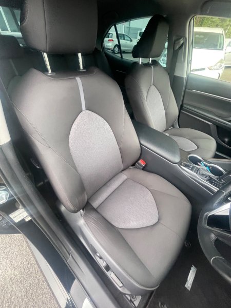 2021 Toyota Camry - photo 10