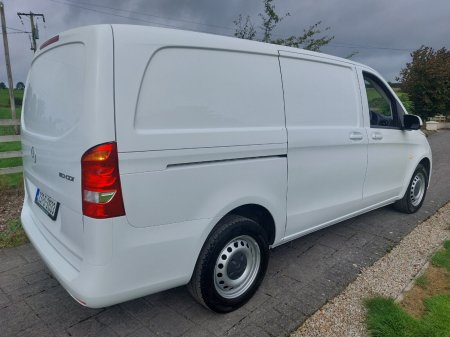 2023 Mercedes-Benz Vito - photo 11
