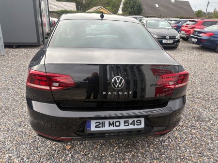 2021 Volkswagen Passat - photo 4