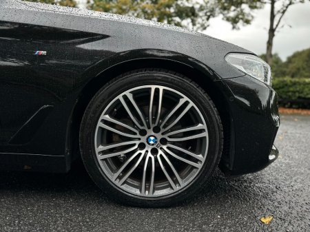 2017 BMW 5-Series - photo 7