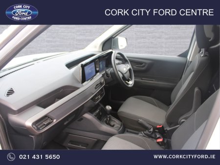 2025 Ford Transit Courier - photo 7