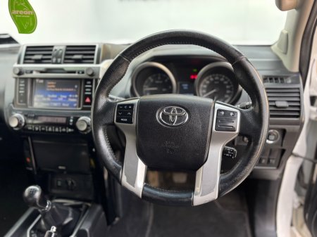 2017 Toyota Land Cruiser - photo 15