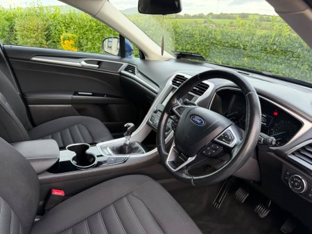 2016 Ford Mondeo - photo 11