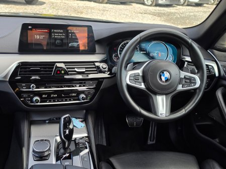 2018 BMW 5-Series - photo 9