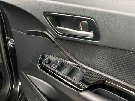 2022 Toyota C-HR - photo 7