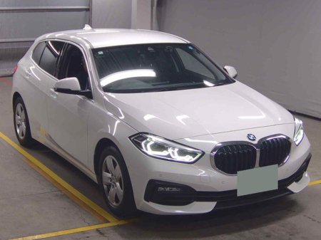 2022 BMW 1-Series - photo 3