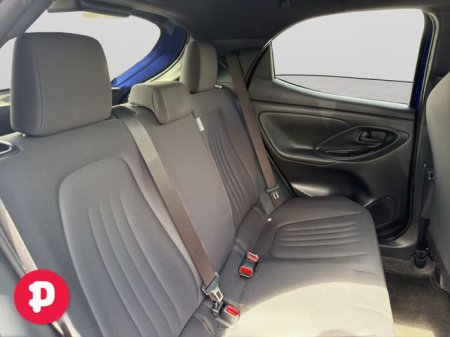 2022 Toyota Yaris - photo 17