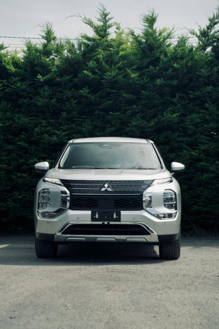 2022 Mitsubishi Outlander - photo 3