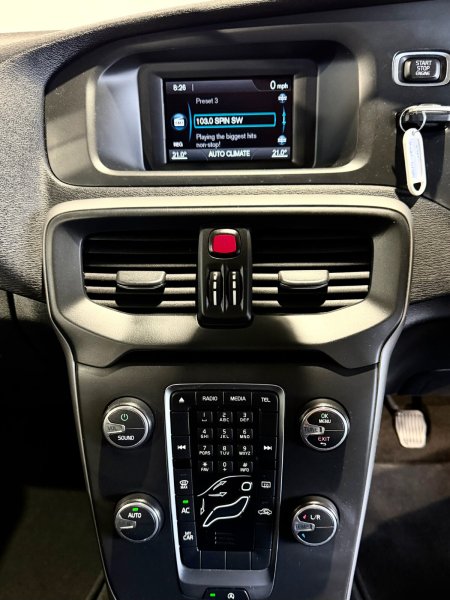 2014 Volvo V40 - photo 15