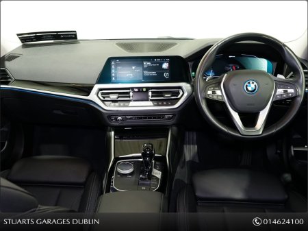 2022 BMW 3-Series - photo 4