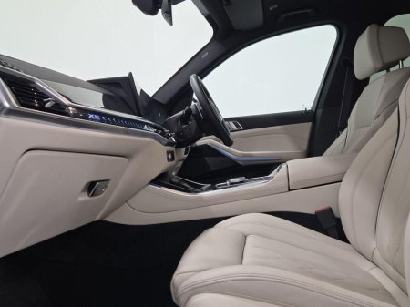 2025 BMW X5 - photo 7
