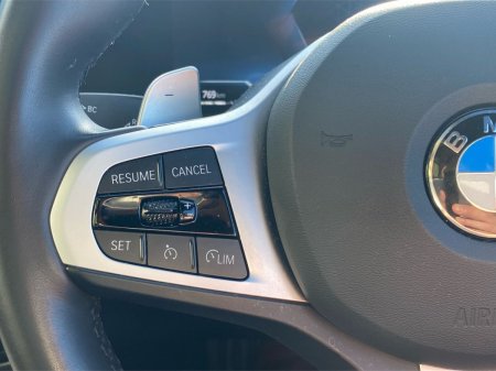 2024 BMW 3-Series - photo 17