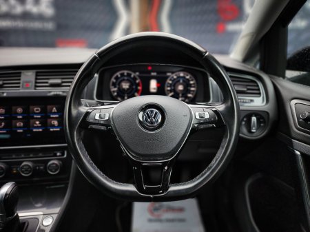 2019 Volkswagen Golf - photo 30