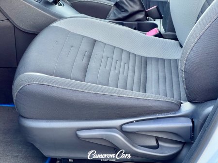 2016 Toyota Auris - photo 29