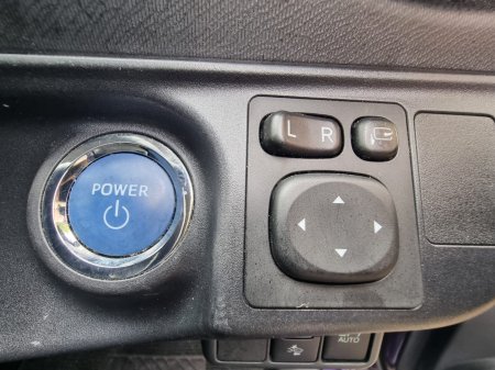 2019 Toyota Aqua - photo 25