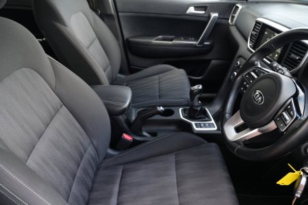 2020 Kia Sportage - photo 11