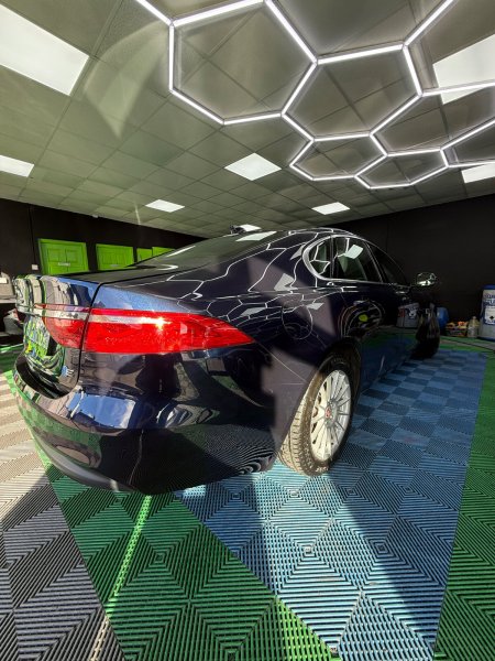 2016 Jaguar XF - photo 7