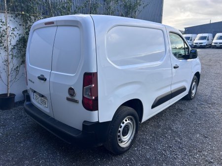 2023 Fiat Doblo - photo 5