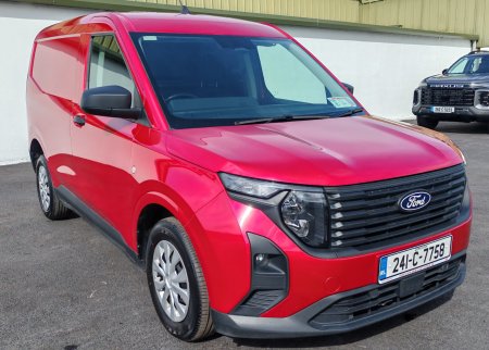 2024 Ford Transit Courier