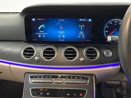 2022 Mercedes-Benz E-Class - photo 11
