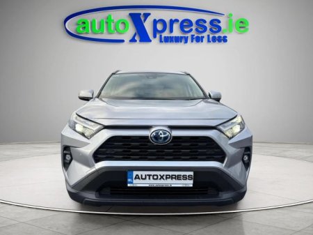 2022 Toyota RAV4 - photo 3