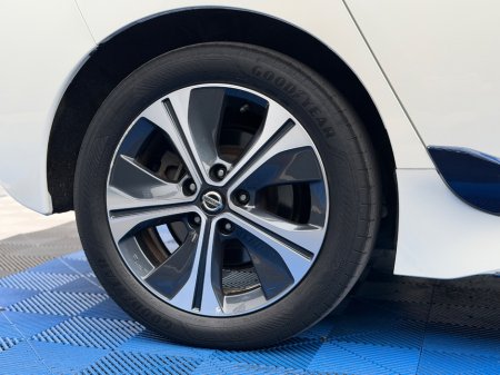 2020 Nissan Leaf - photo 10