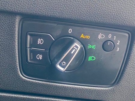 2016 Volkswagen Passat - photo 17