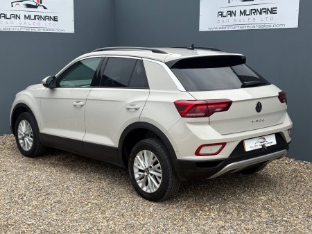 2022 Volkswagen T-Roc - photo 8