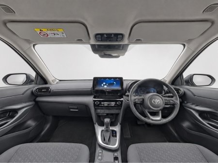 2026 Toyota Yaris Cross - photo 8