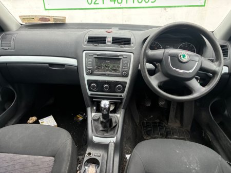 2010 Skoda Octavia - photo 13