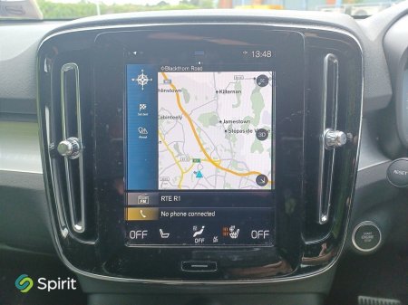 2025 Volvo XC40 - photo 10