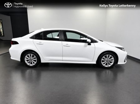 2024 Toyota Corolla - photo 3