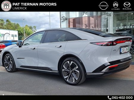 2026 Mazda 6e - photo 2
