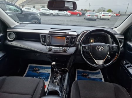 2017 Toyota RAV4 - photo 9