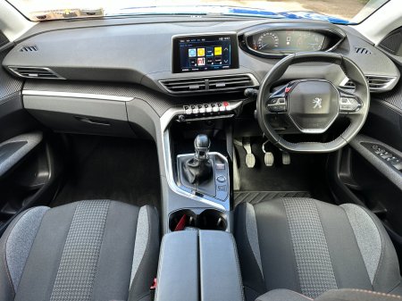2021 Peugeot 3008 - photo 7