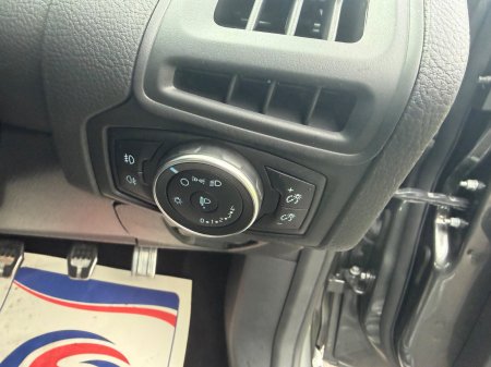 2018 Ford Focus - photo 13
