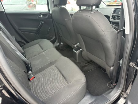 2016 Peugeot 208 - photo 26