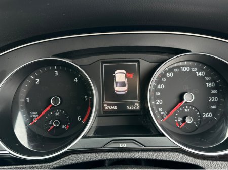 2016 Volkswagen Passat - photo 16