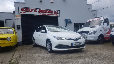 2019 Toyota Auris