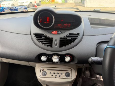 2008 Renault Twingo - photo 14