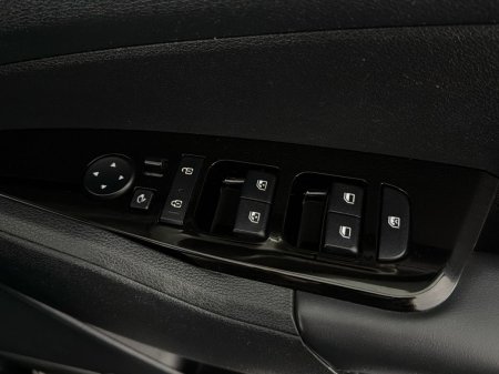2022 Kia Sportage - photo 35