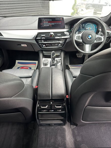2018 BMW 5-Series - photo 21