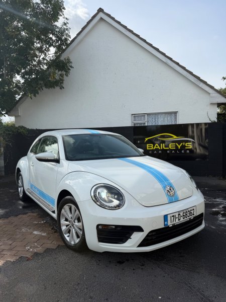 2017 Volkswagen Beetle - photo 2