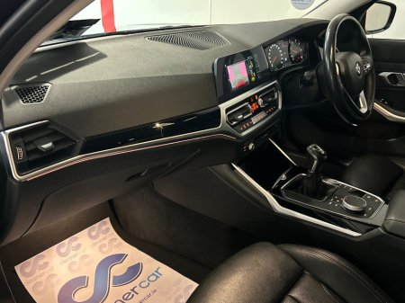 2021 BMW 3-Series - photo 3