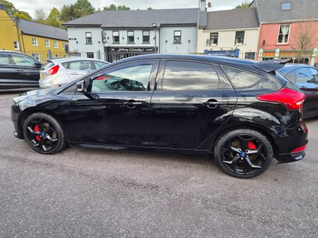 2016 Ford Focus - photo 10