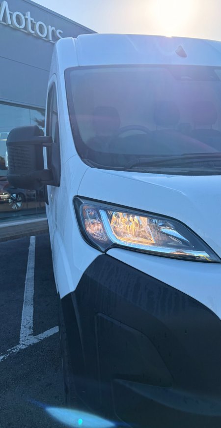2027 Opel Movano - photo 14